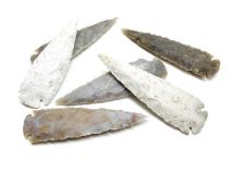 4" To 5" Agate Stone Knapped Arrowhead Points