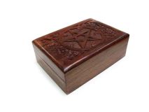 Carved Star and Floral Pattern Wooden Keepsake Box 7" x 5"