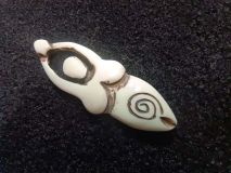 Goddess Pendant with Circle of Life 2 1/4"