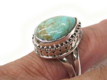Sterling Silver .925 Ring w/ Polished Tear Drop Turquoise Stone Size 9 